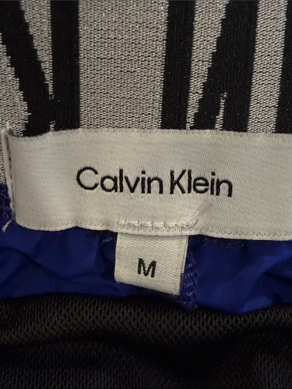 608104 Calvin Klein Men's classic blue swim or gym Shorts EUC